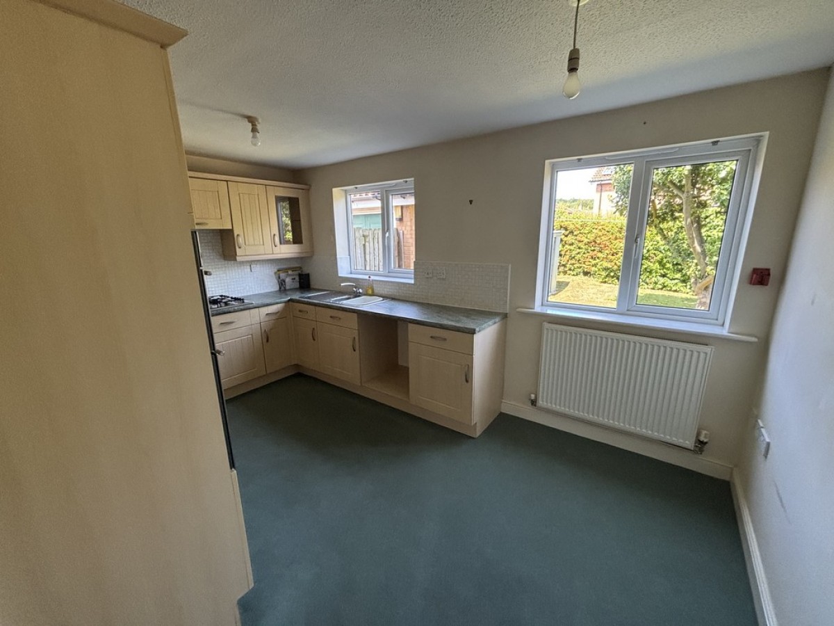 Whinmoor Drive, Clayton West