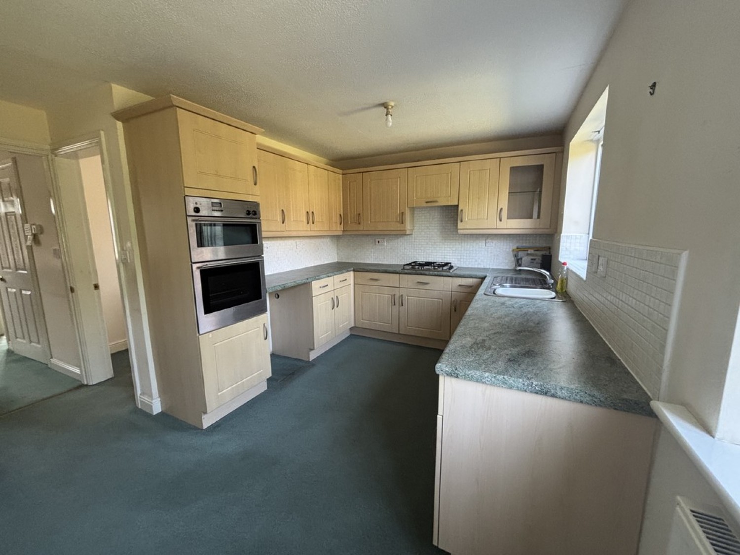 Whinmoor Drive, Clayton West