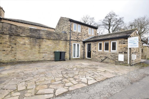 Lascelles Hall Road, Lascelles Hall