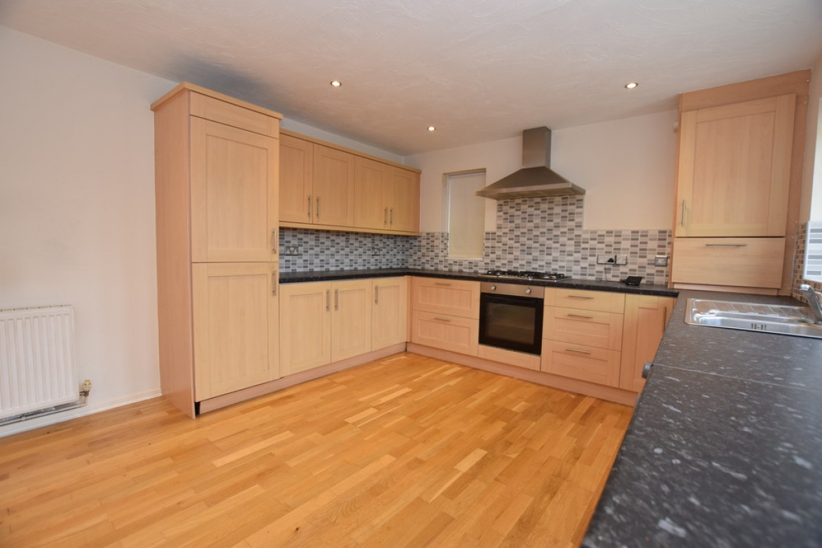 Lascelles Hall Road, Lascelles Hall