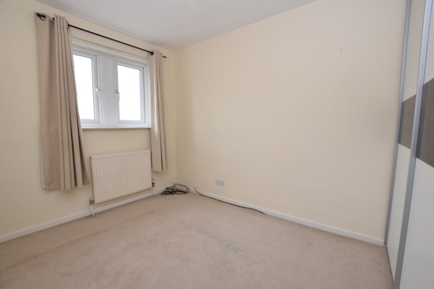 Lascelles Hall Road, Lascelles Hall