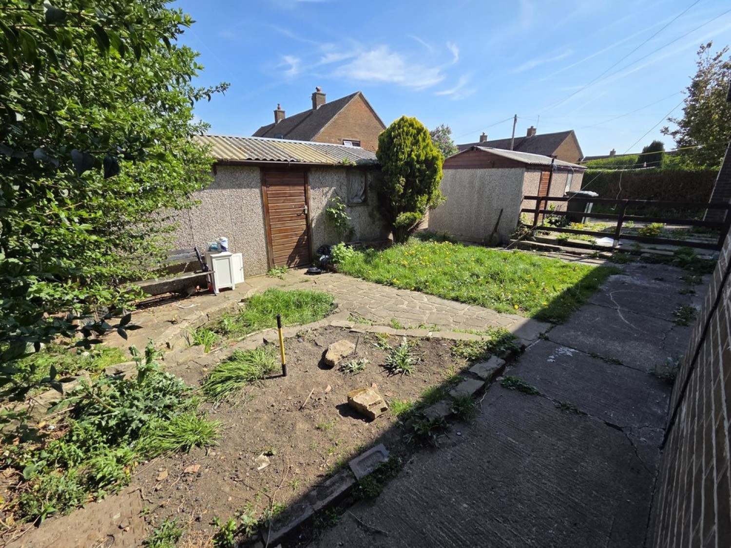Peckett Close, Oakes