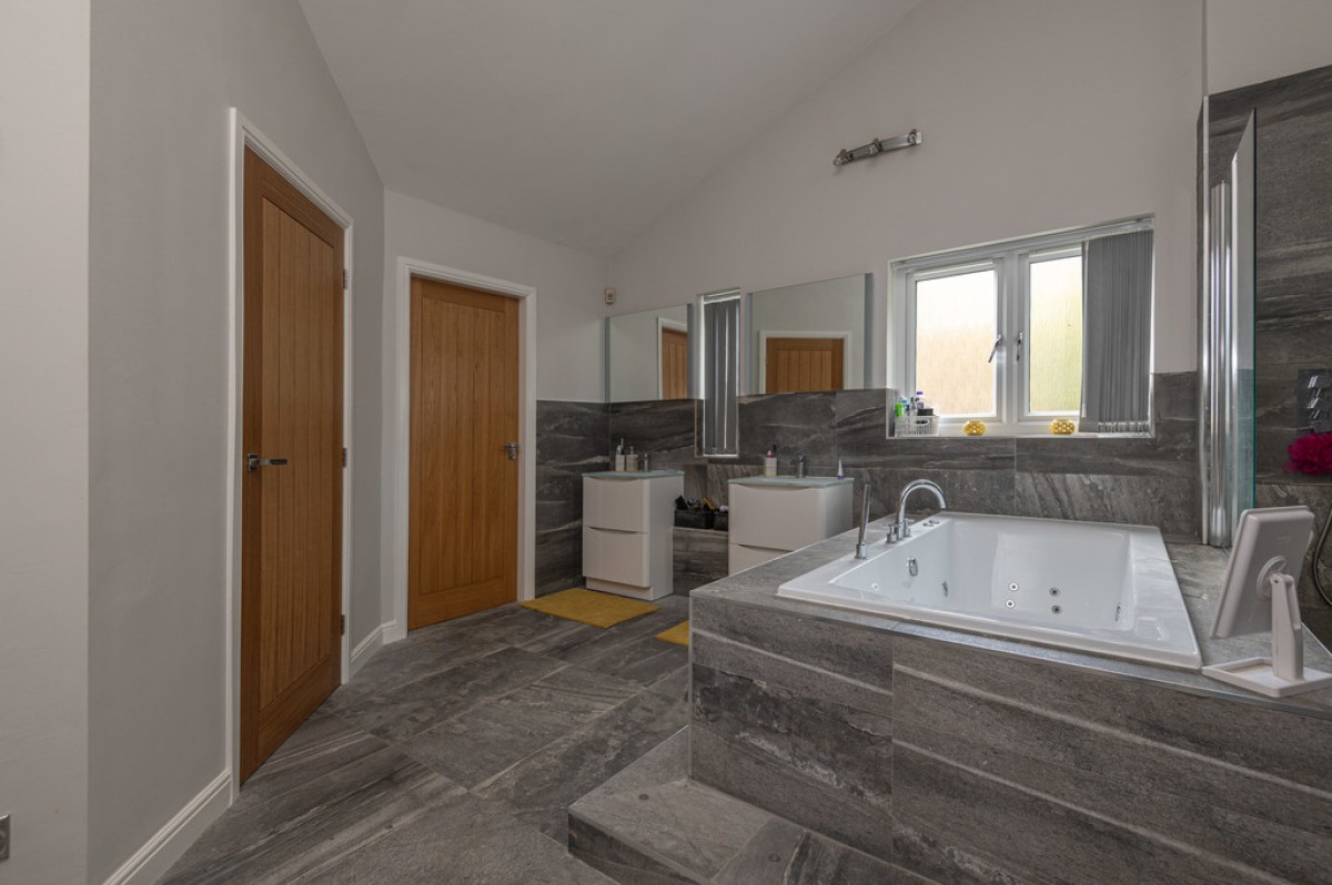 Bradfield Close, Bradley