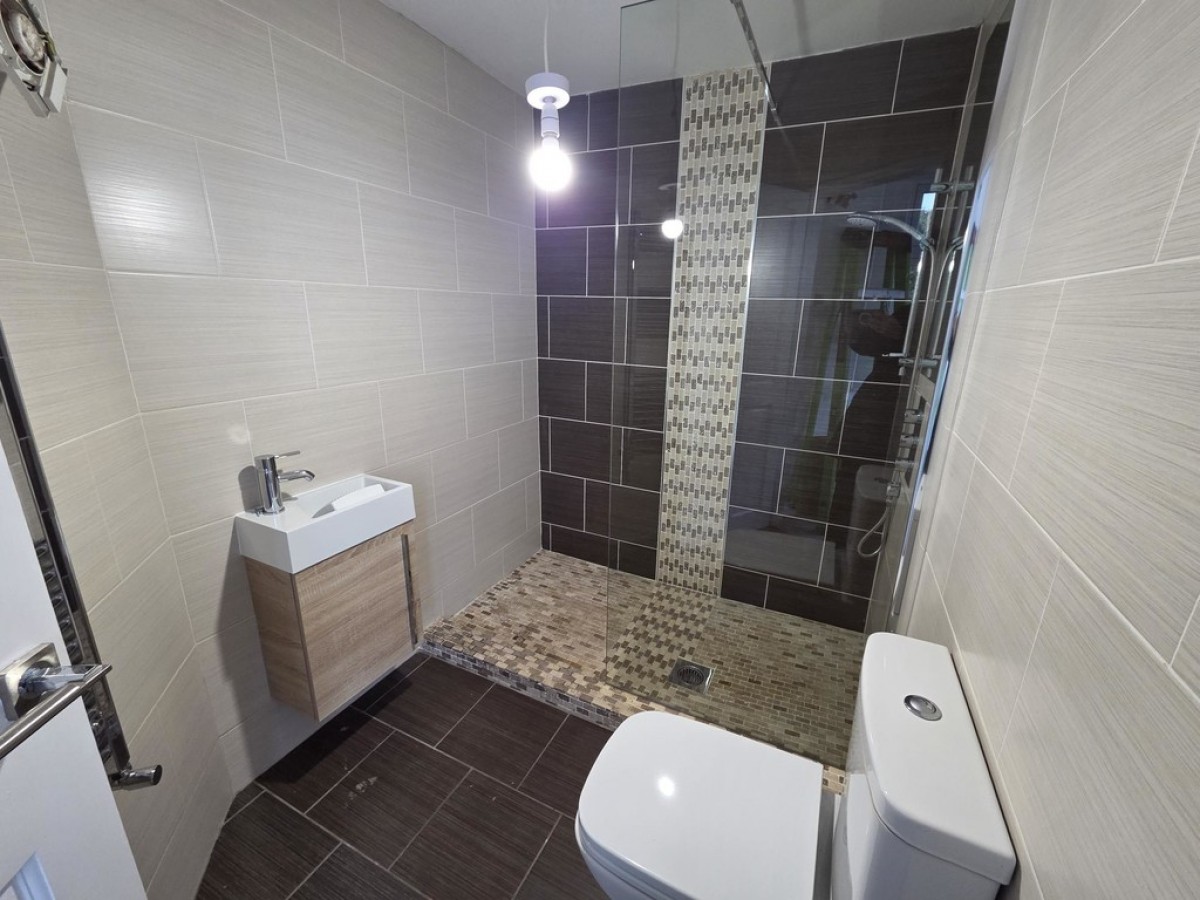 Lodge Lane, Liversedge