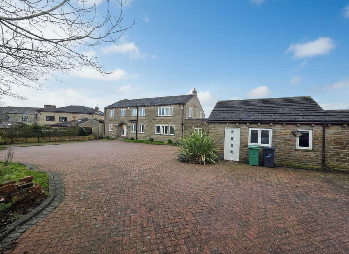 Lodge Lane, Liversedge