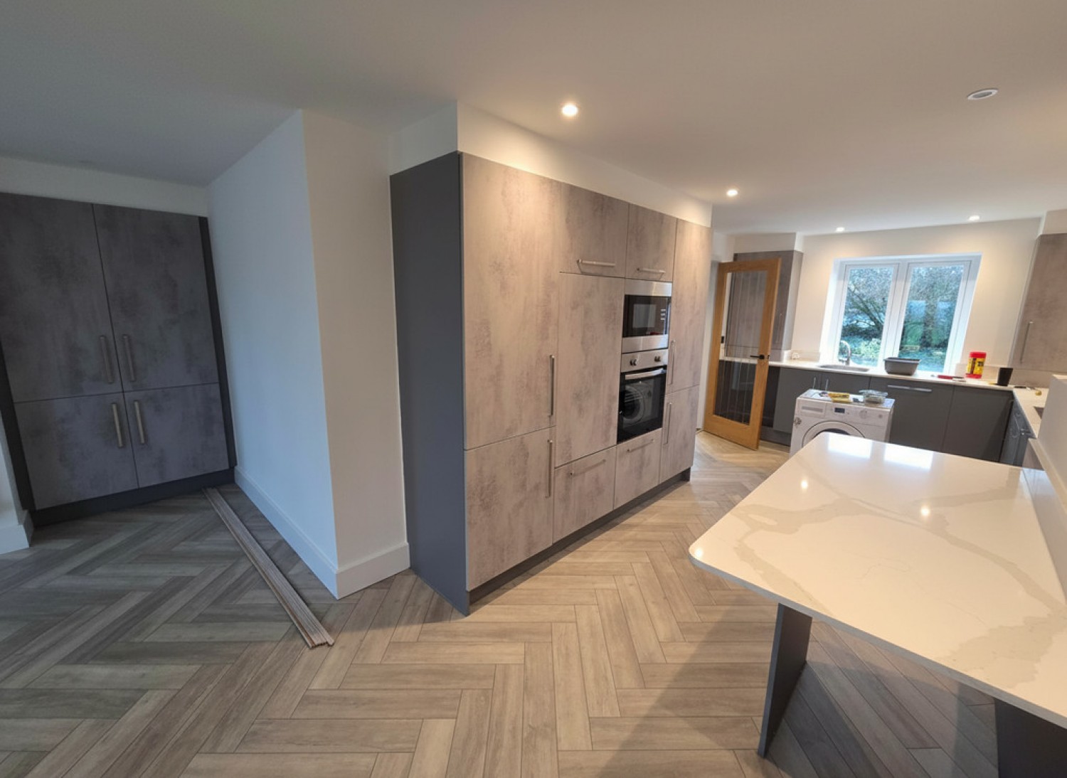 6 bedroom House in Lodge Lane, Liversedge