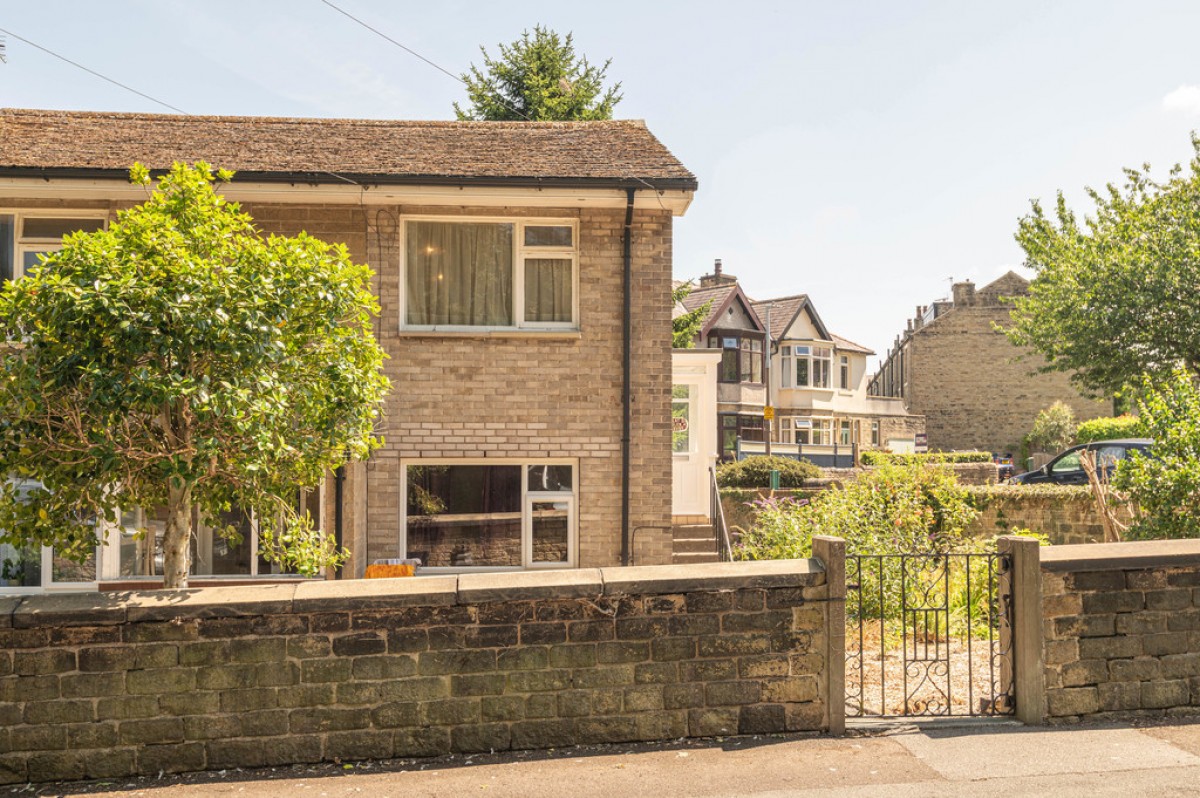 Cleveland Road, Edgerton