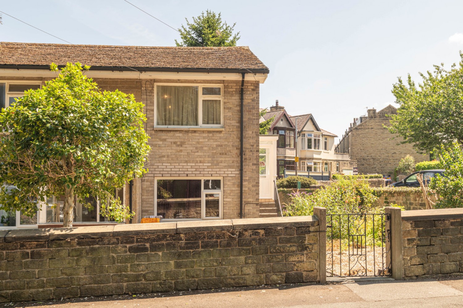 2 bedroom Flat for Sale Cleveland Road, Edgerton