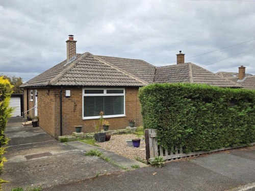 Longfield Avenue , Golcar