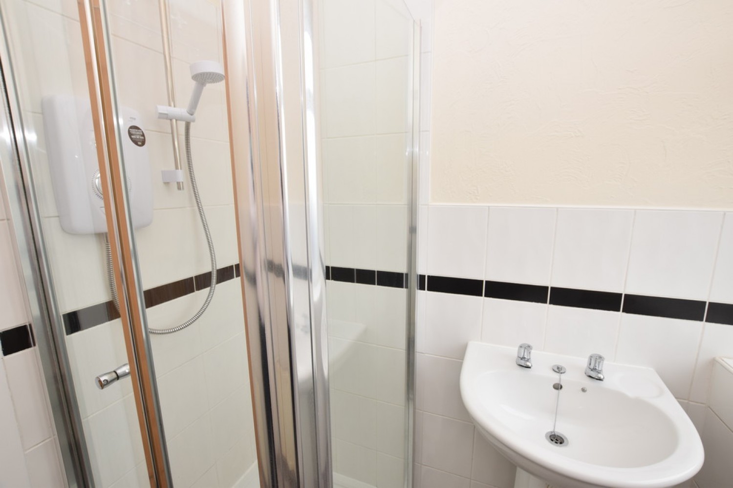 3 bedroom House for Letting Lower Fitzwilliam Street, Huddersfield