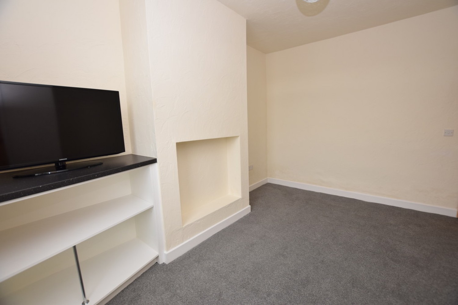 3 bedroom House for Letting Lower Fitzwilliam Street, Huddersfield