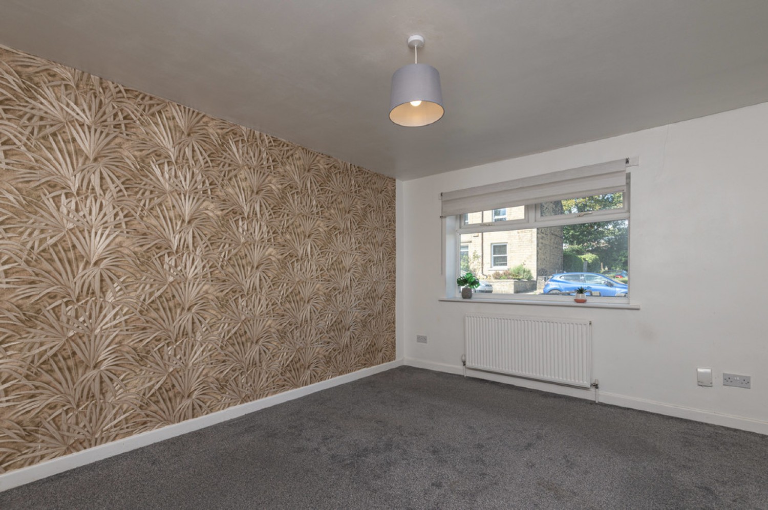 Deighton Road, Deighton