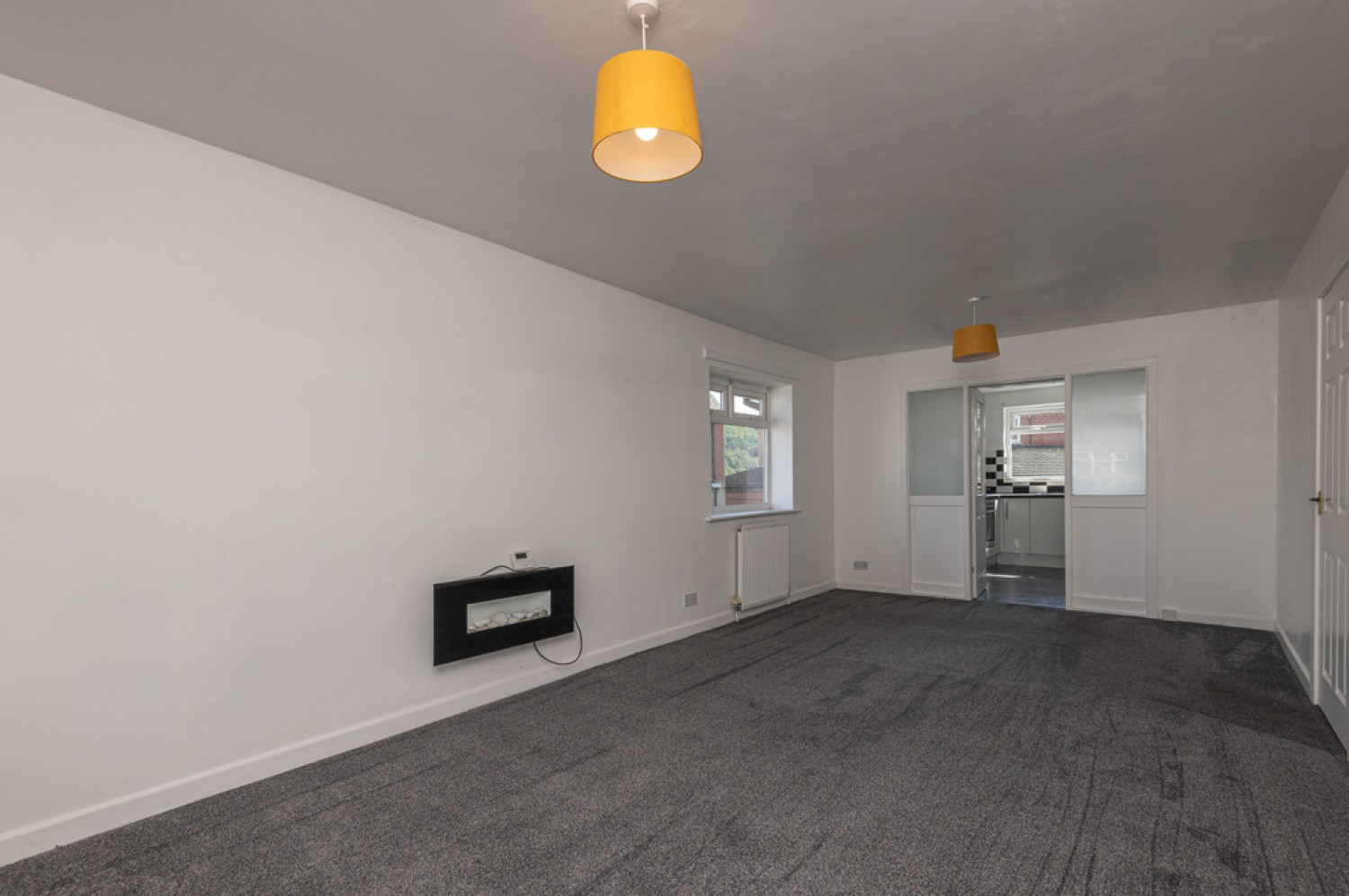 Deighton Road, Deighton