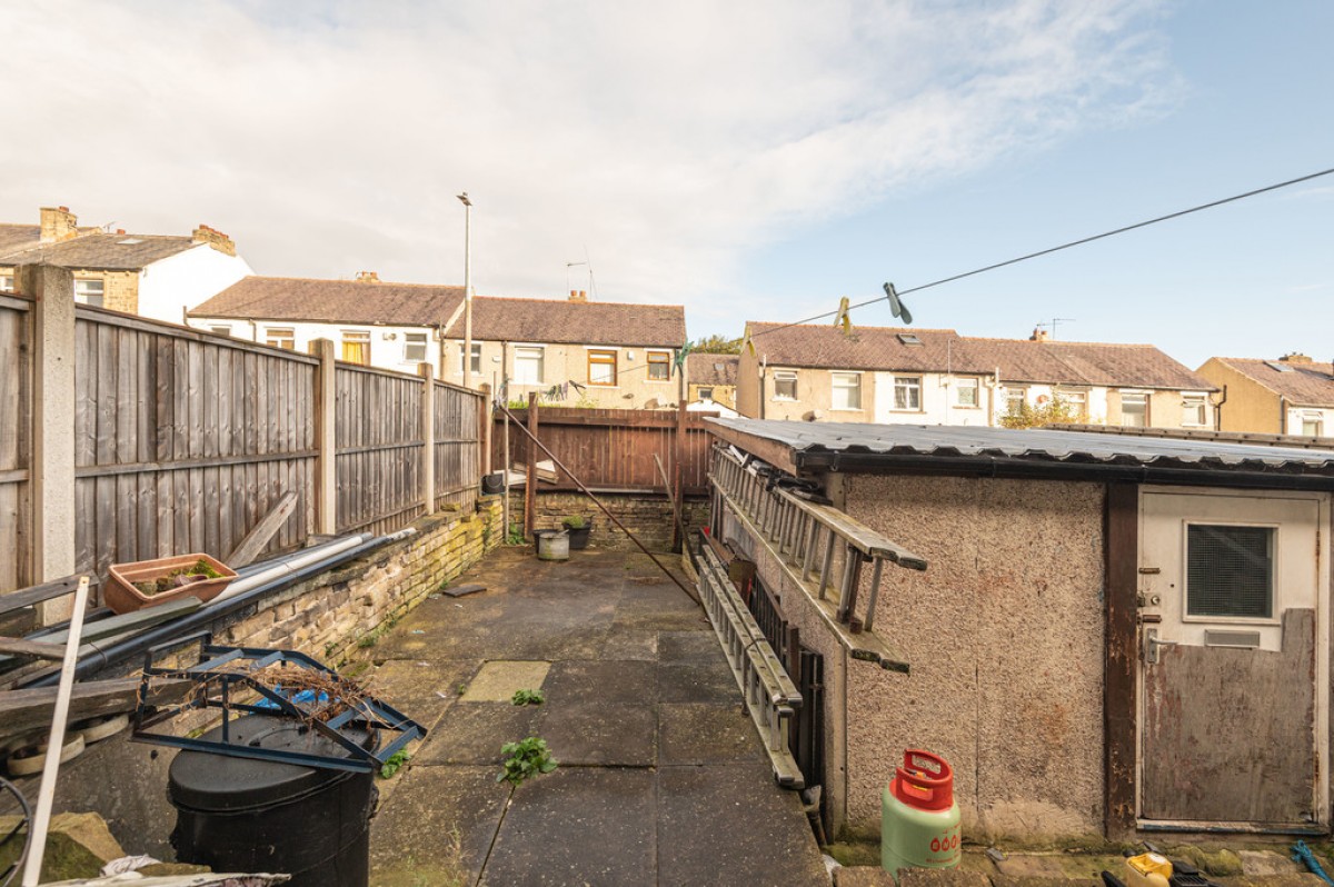 Blackhouse Road, Fartown