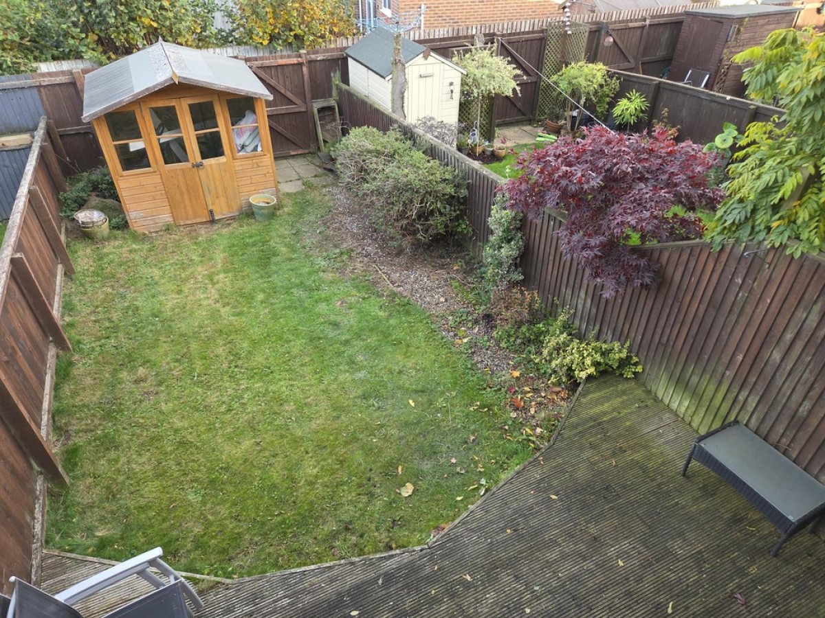 Greenfield Crescent, Grange Moor