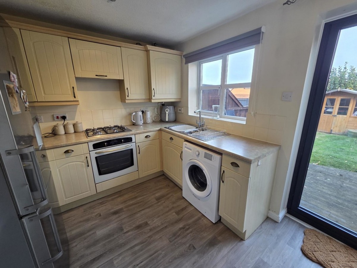 Greenfield Crescent, Grange Moor