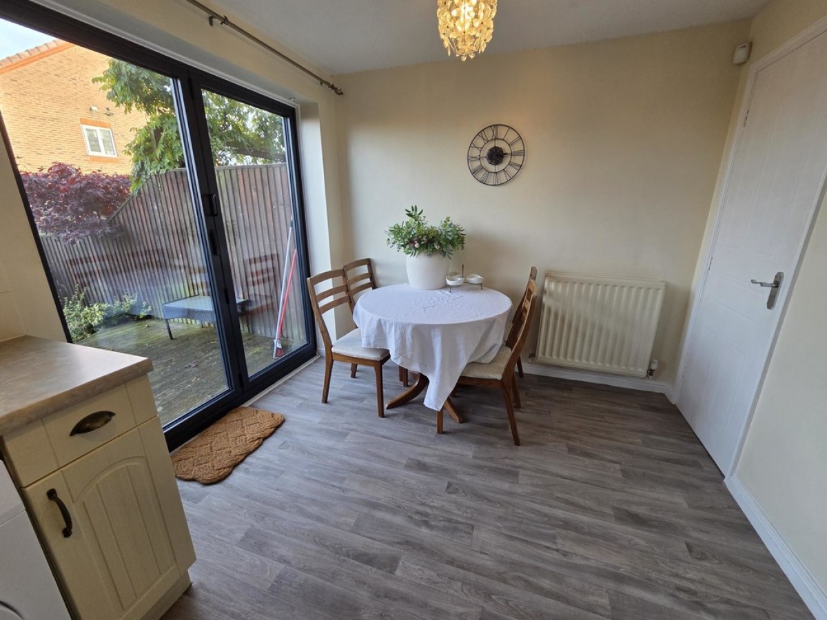 Greenfield Crescent, Grange Moor