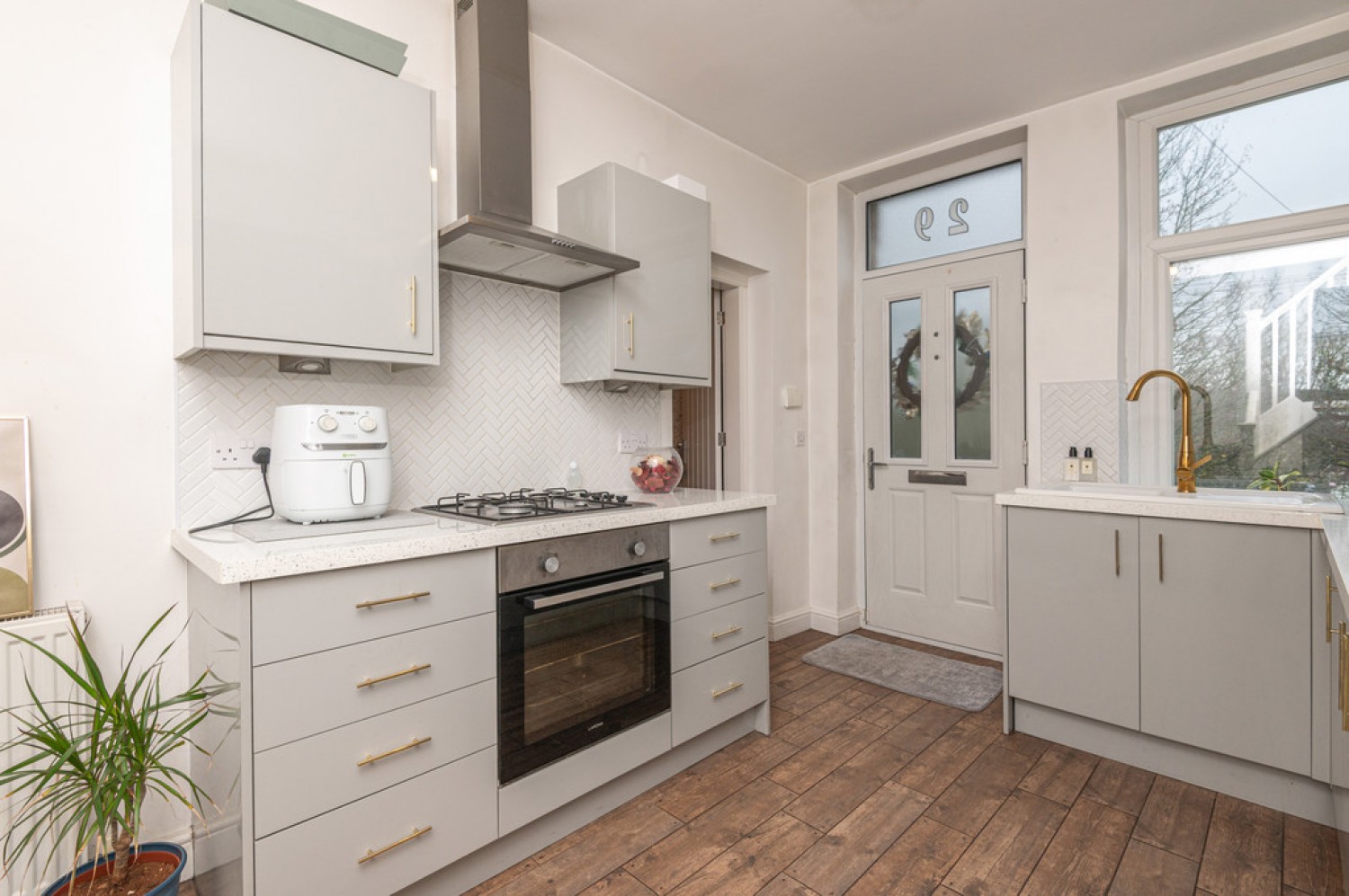 2 bedroom House in Dalton Bank Road, Colne Bridge