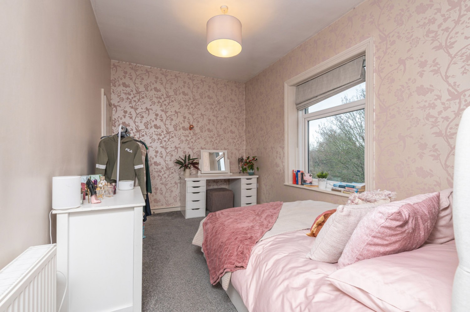 2 bedroom House in Dalton Bank Road, Colne Bridge