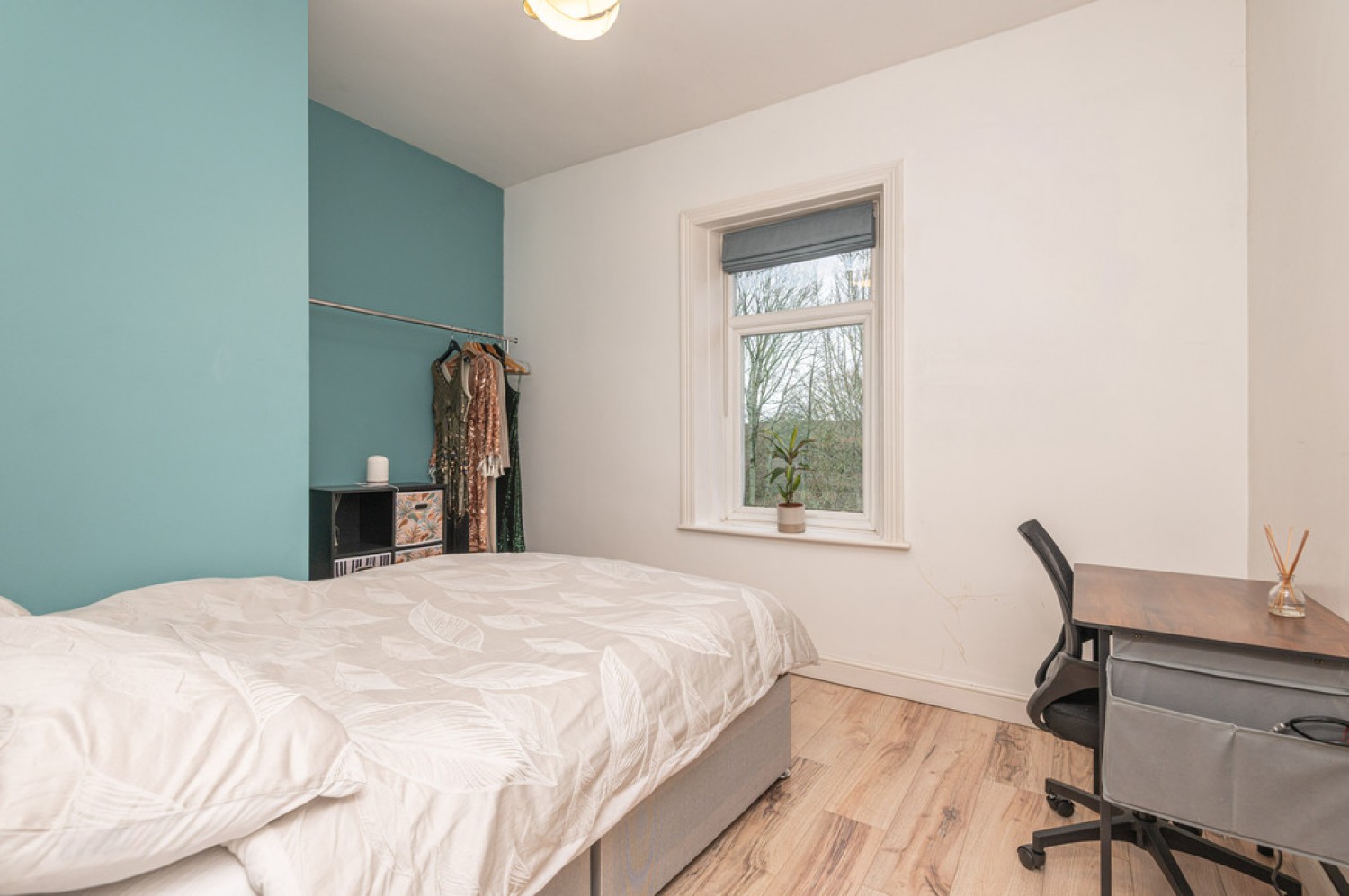 2 bedroom House in Dalton Bank Road, Colne Bridge