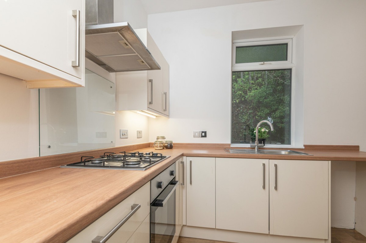 Smithy Carr Lane, Brighouse