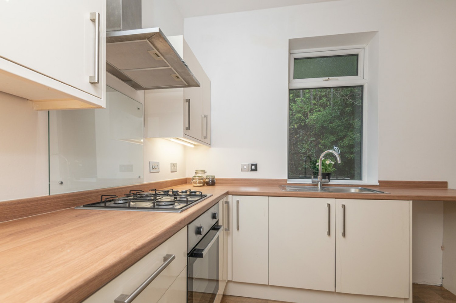 2 bedroom House for Sale Smithy Carr Lane, Brighouse