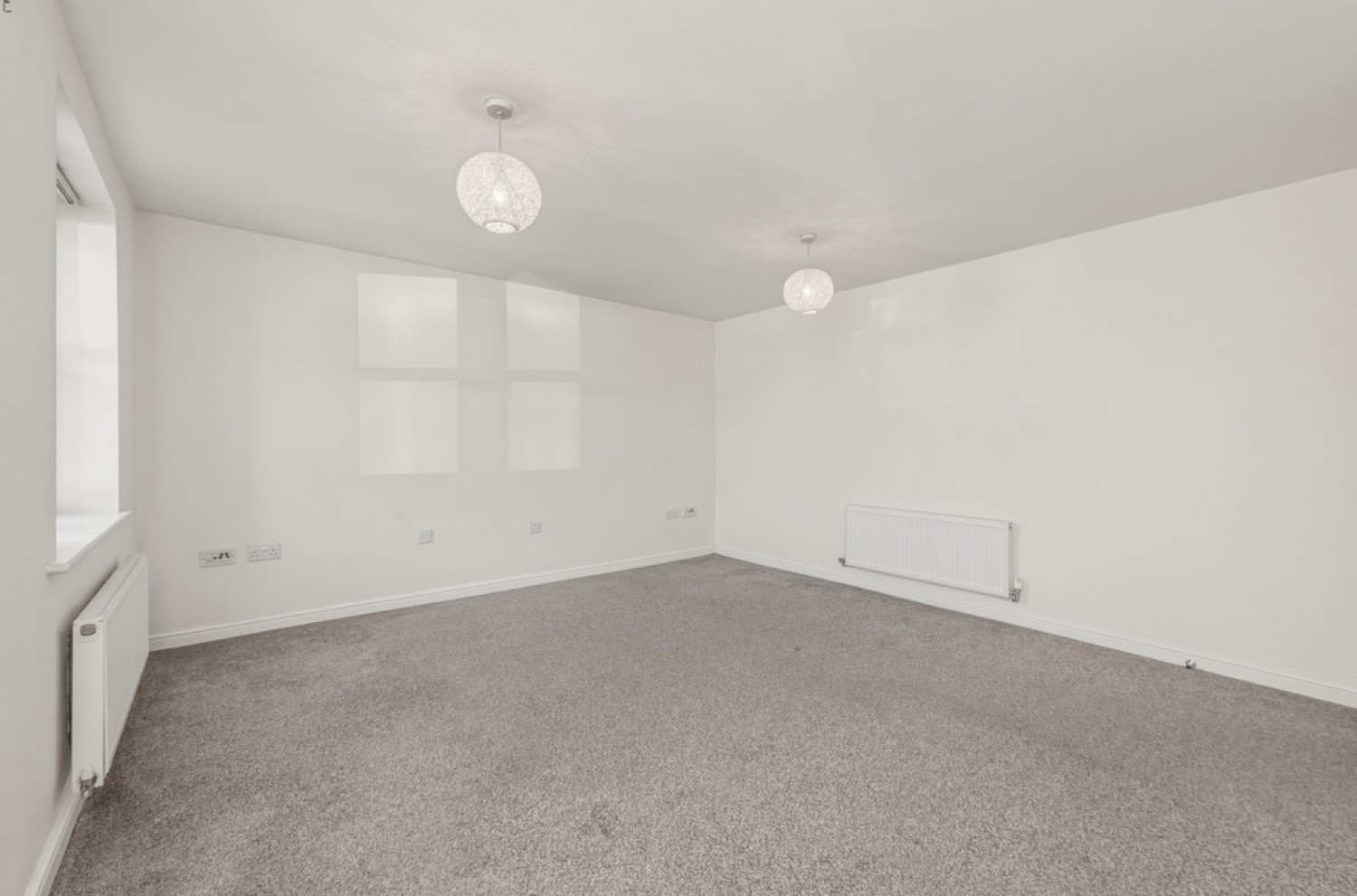 2 bedroom Flat for Sale Mereside, Waterloo