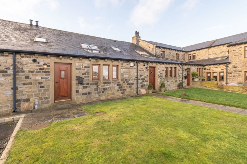 Moorfield Farm, Honley