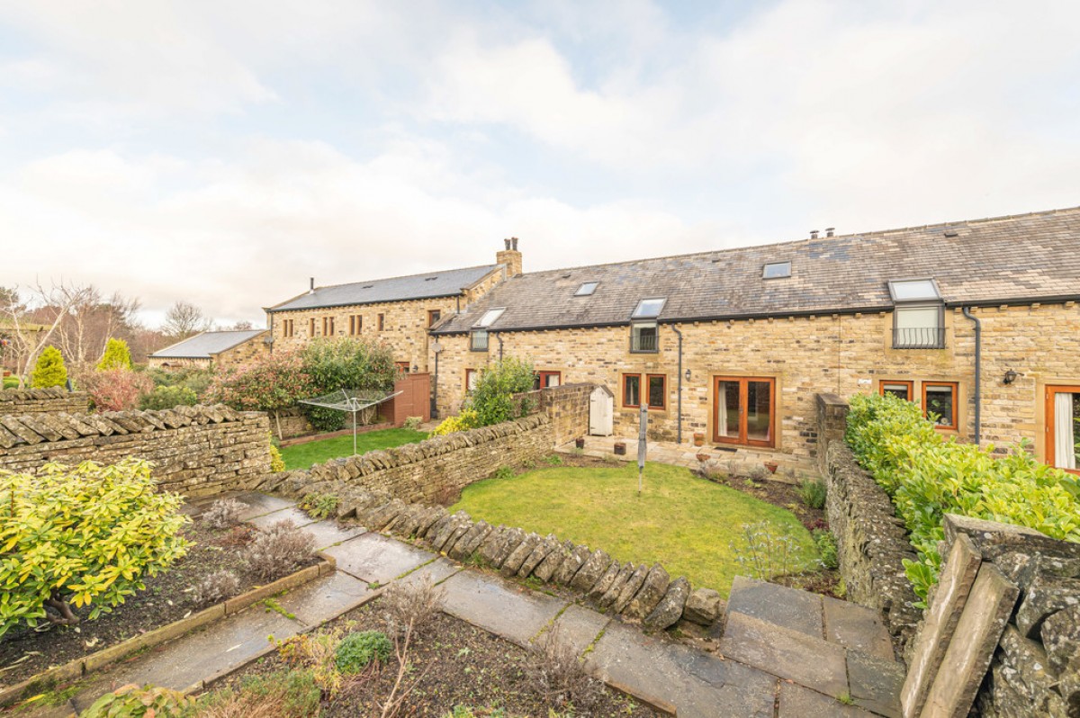 Moorfield Farm, Honley