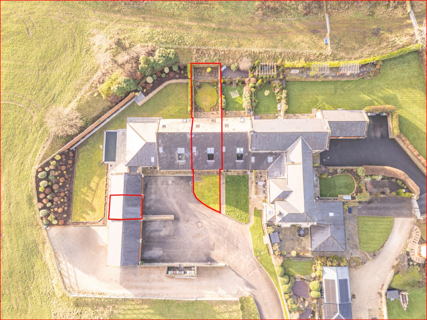 3 bedroom House for Sale Moorfield Farm, Honley