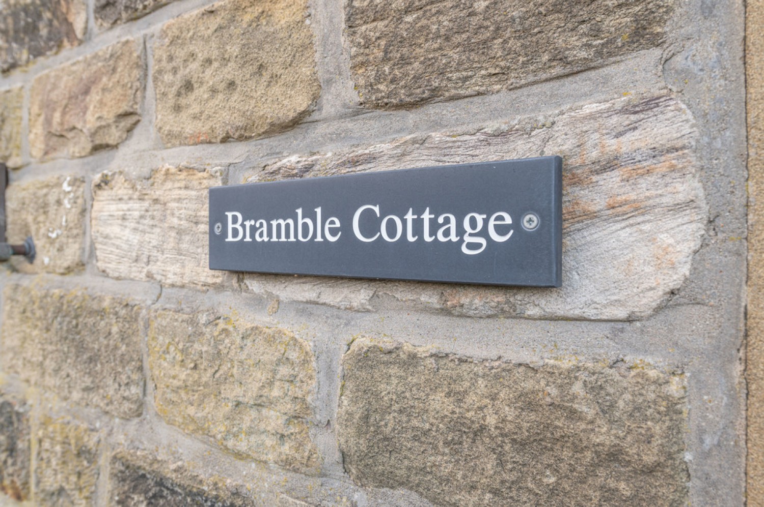 3 bedroom House for Sale Moorfield Farm, Honley