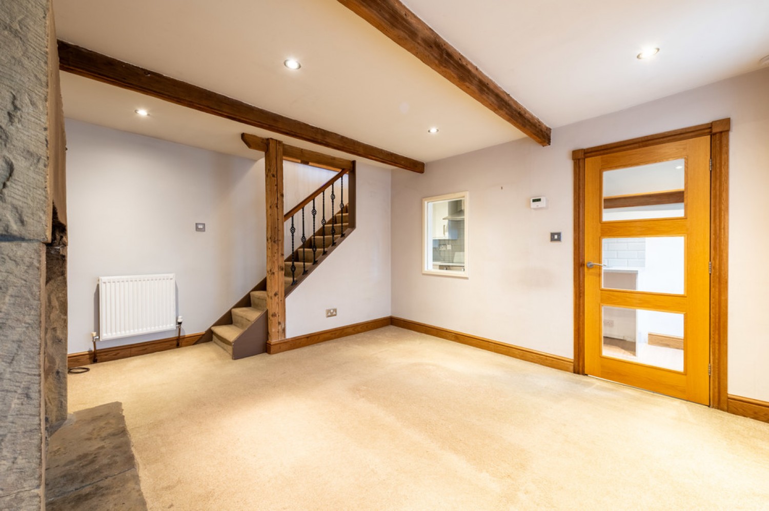 2 bedroom House in New Hey Road, Outlane