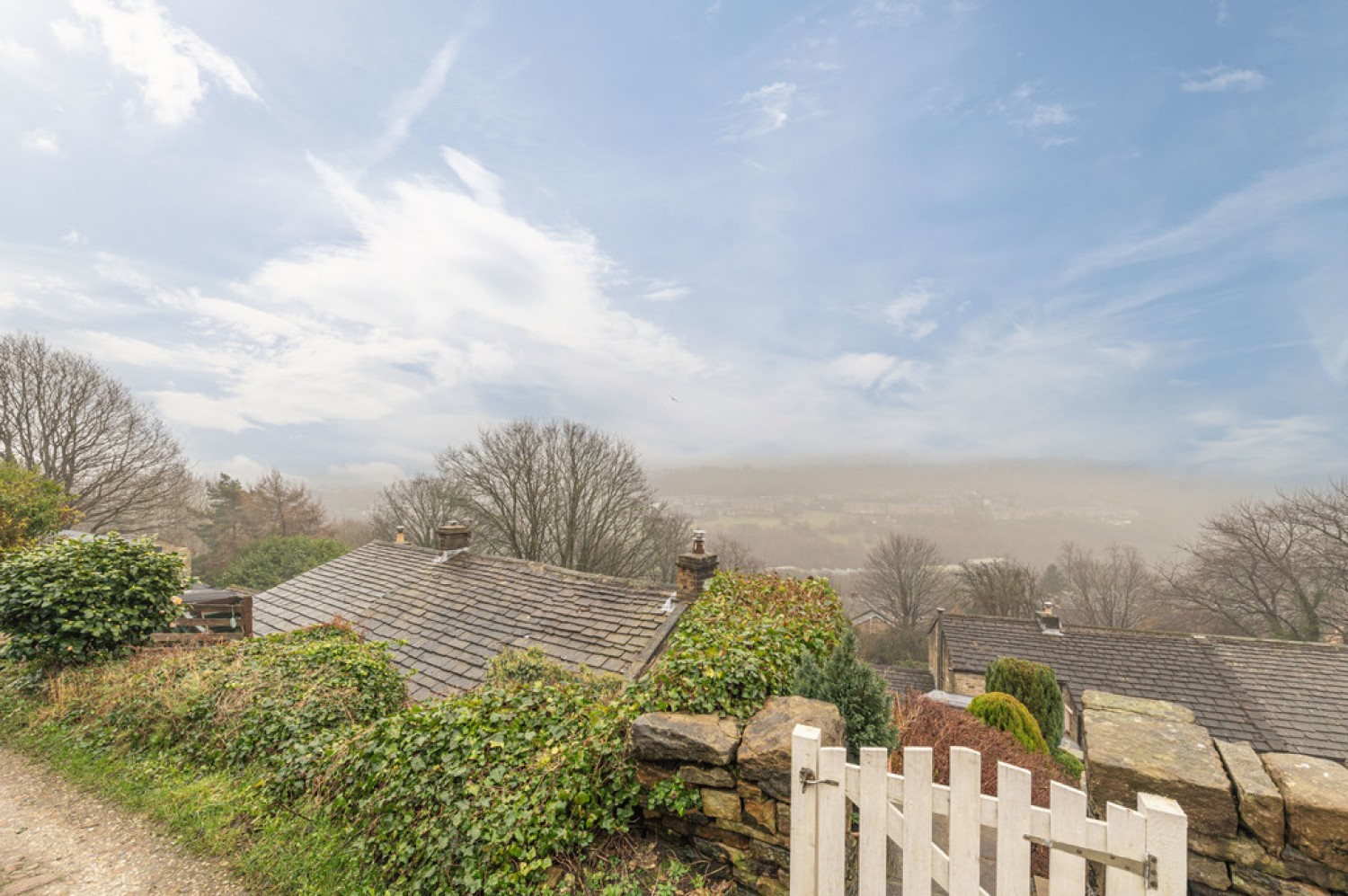 2 bedroom House for Sale Scar Top, Golcar