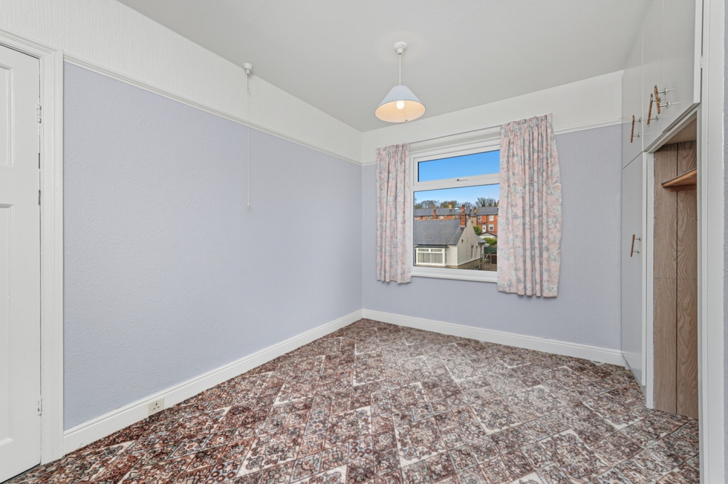 3 bedroom House in Ingfield Avenue, Dalton