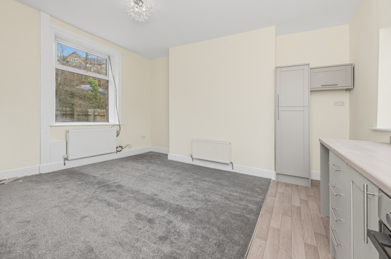 2 bedroom House for Sale Dodds Royd, Berry Brow
