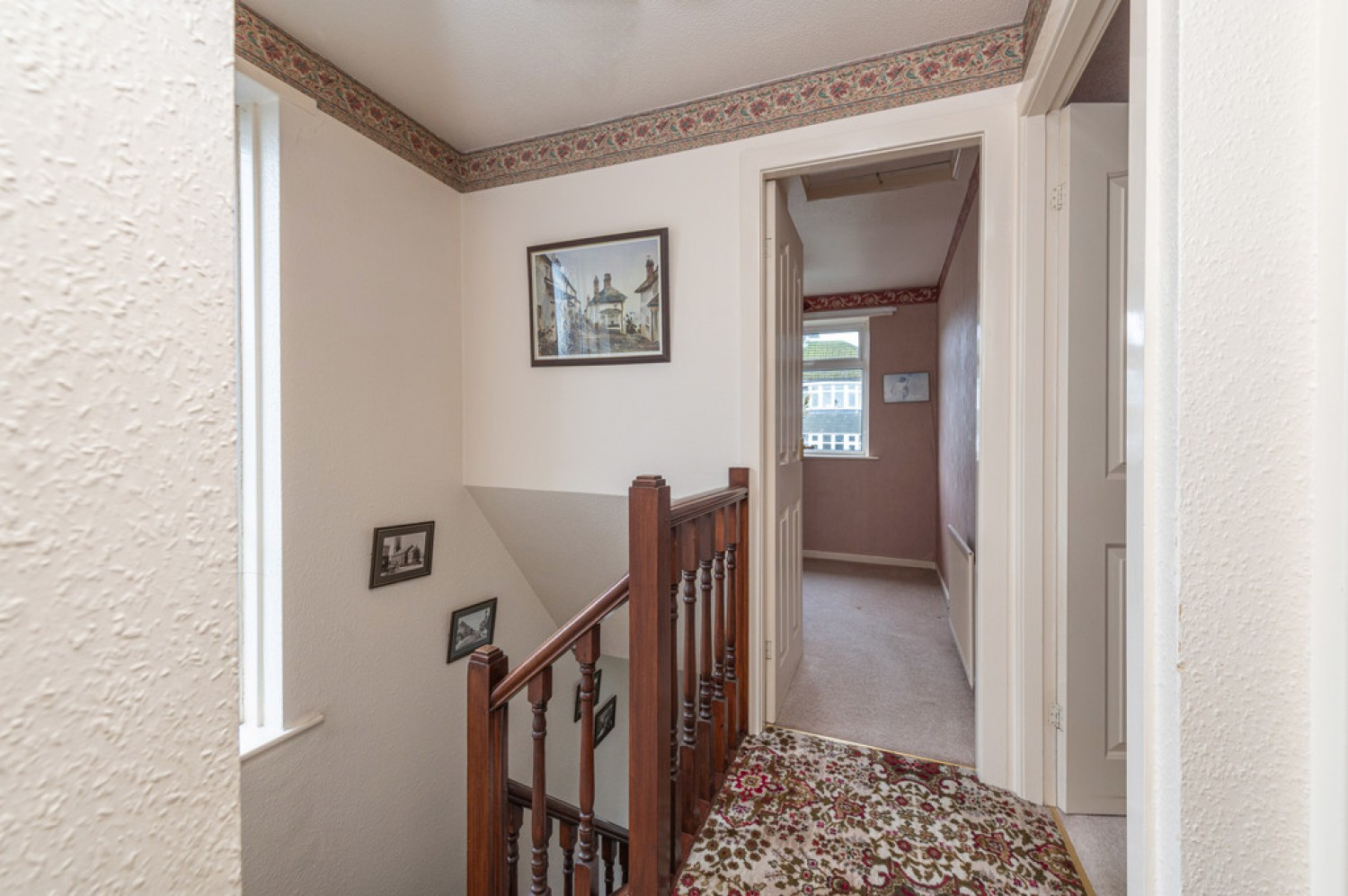 3 bedroom House in Hebble Mount, Meltham