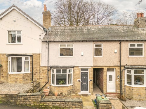 Birks Road, Longwood