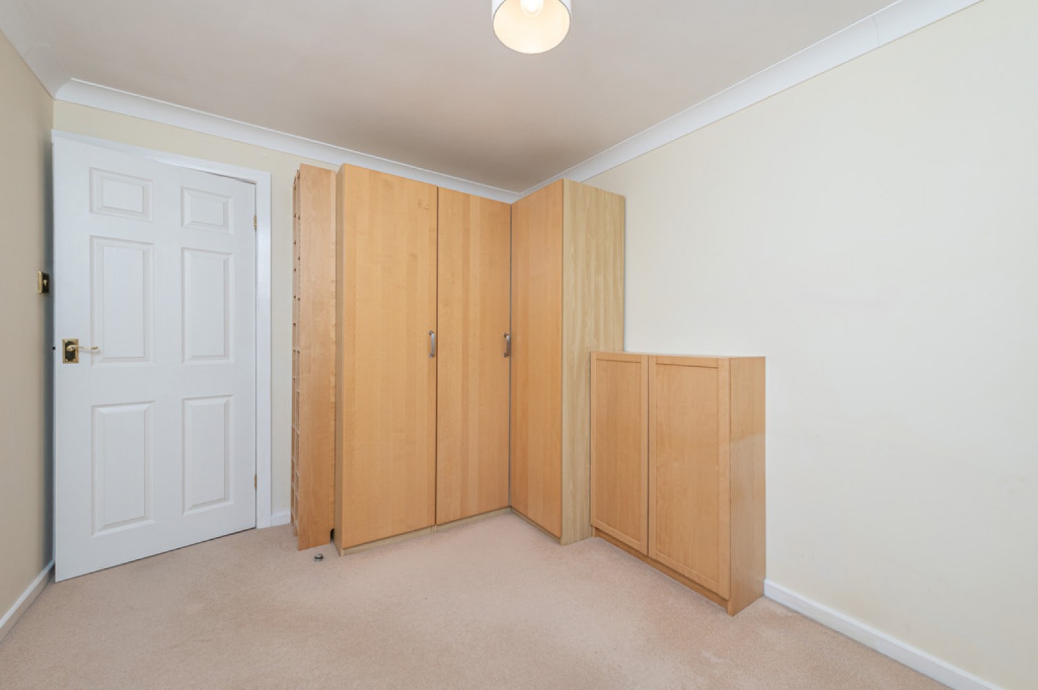 2 bedroom Bungalow for Sale St Johns Court, Lepton