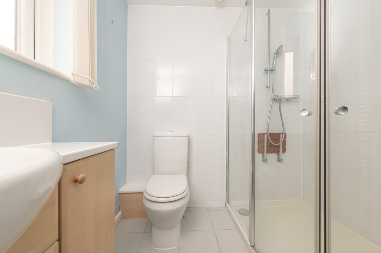 2 bedroom Bungalow for Sale St Johns Court, Lepton