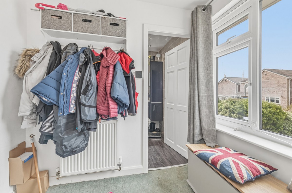 Coxley View, Netherton