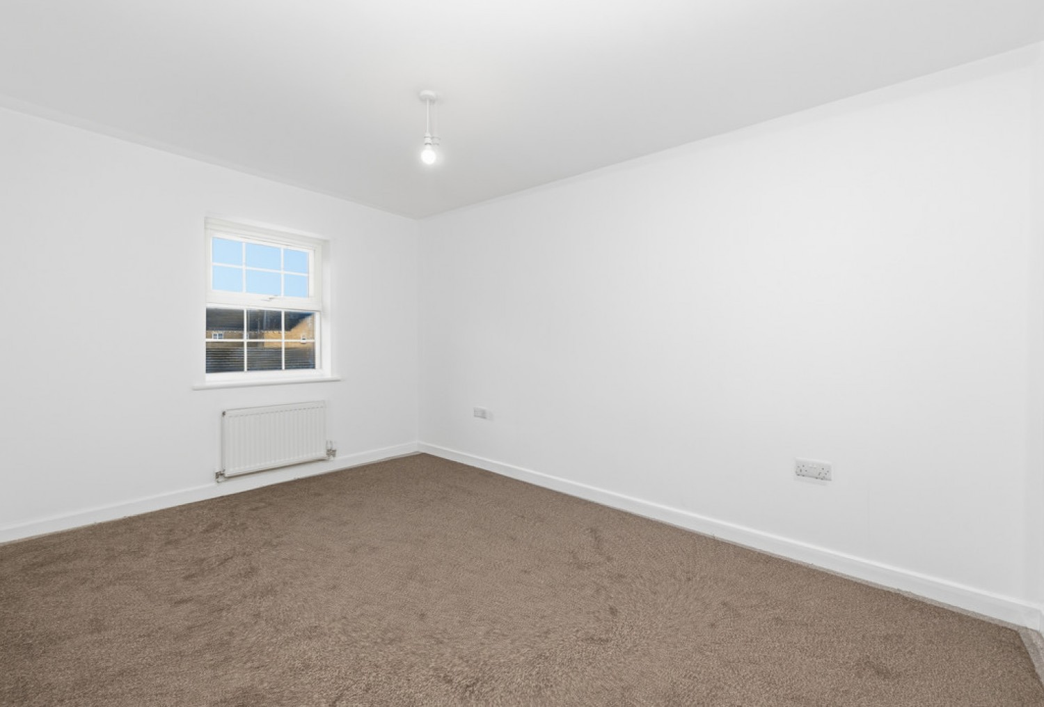 3 bedroom House for Sale Fell Grove, Ferndale