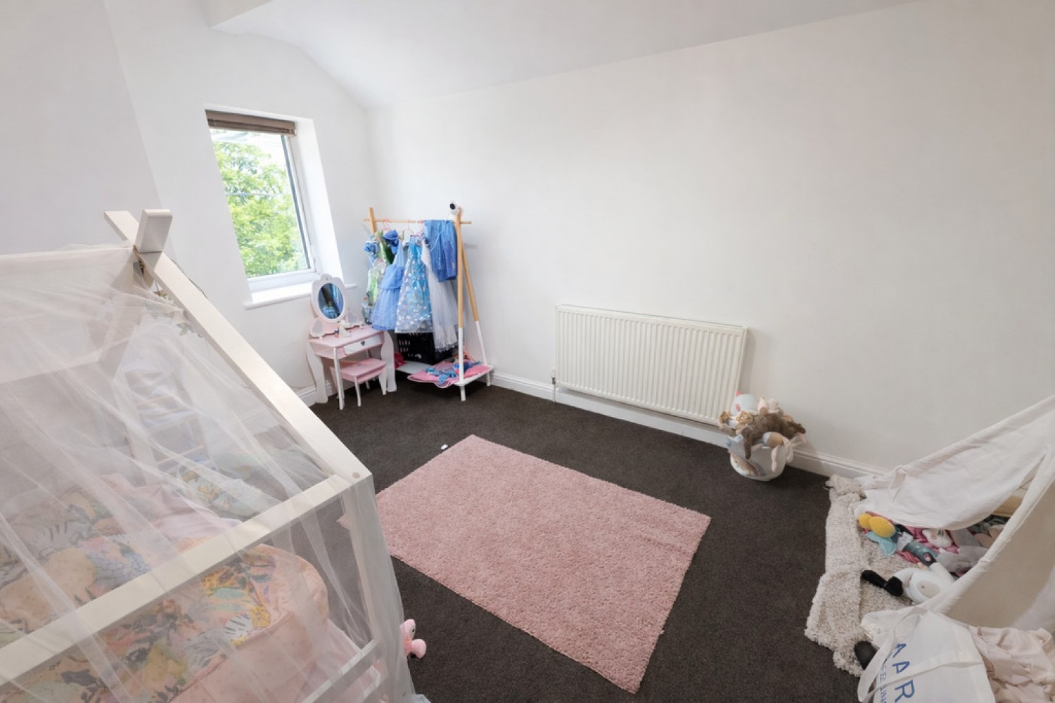 2 bedroom House for Letting Huddersfield Road, Norristhorpe