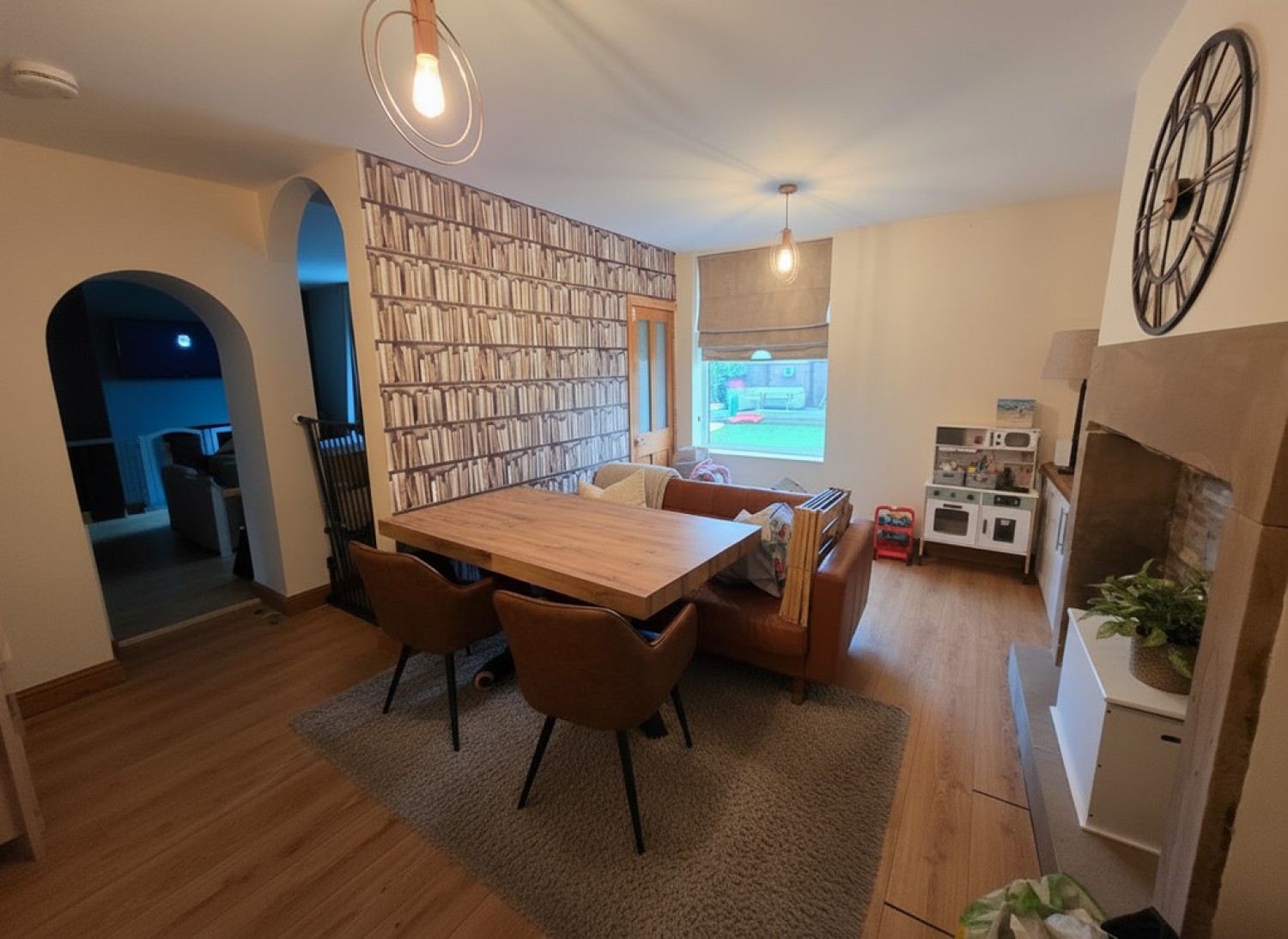 2 bedroom House for Letting Huddersfield Road, Norristhorpe