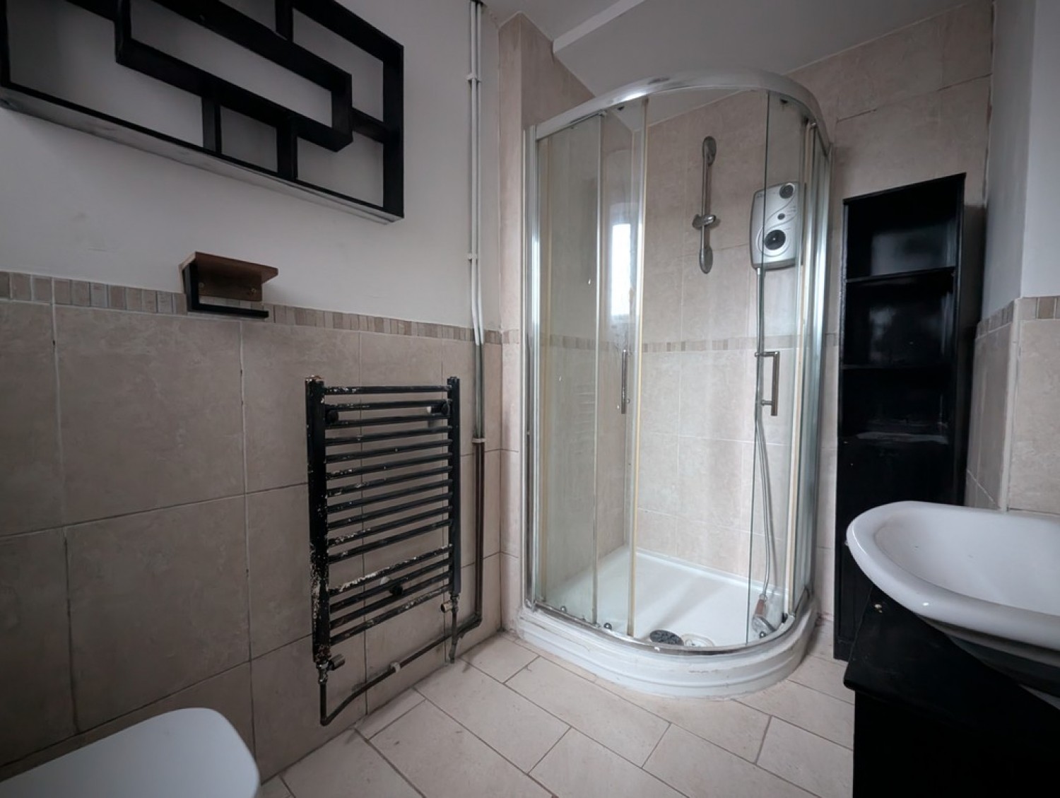 3 bedroom House for Sale Halifax Road, Brighouse
