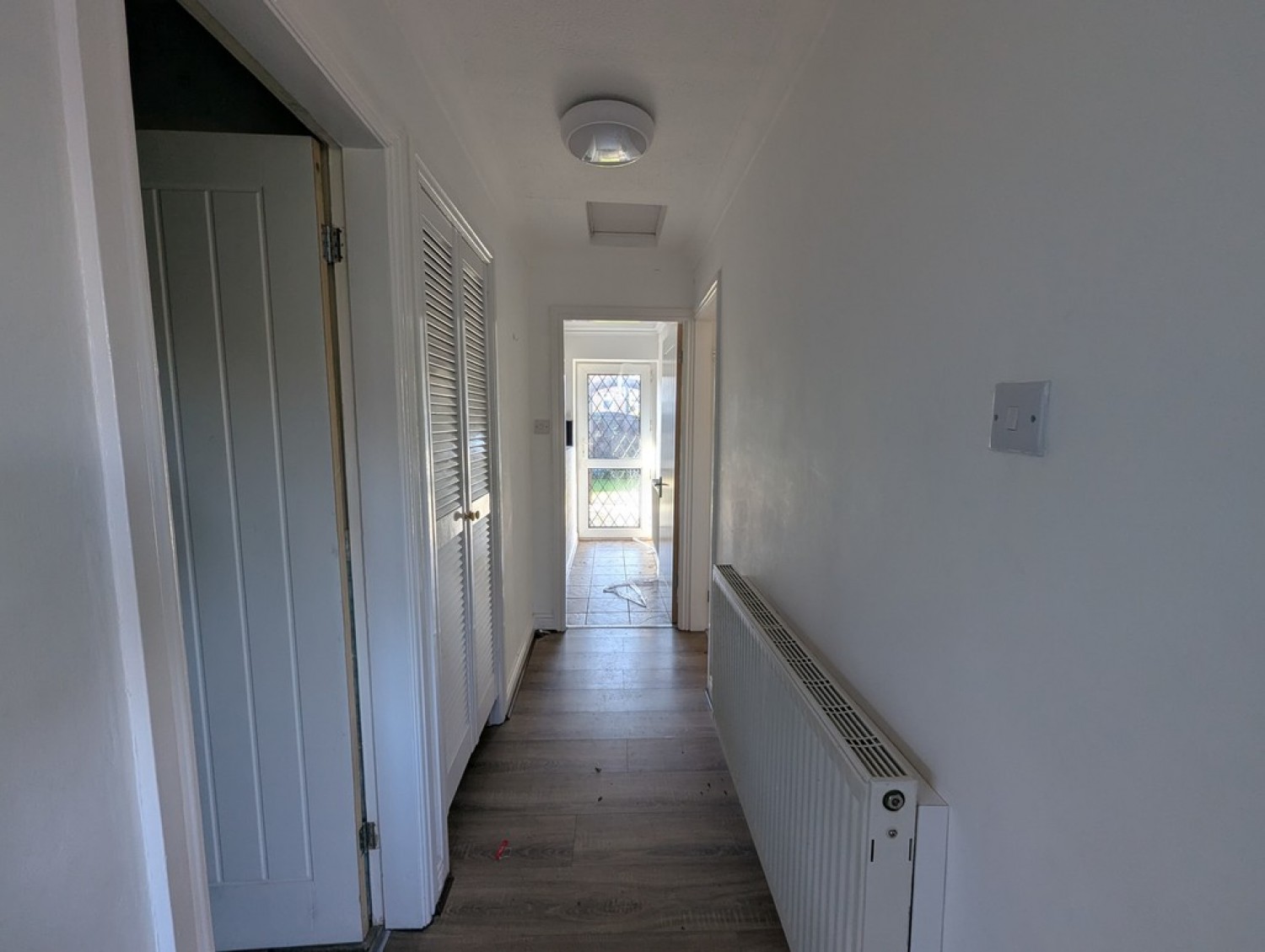 1 bedroom Bungalow for Sale Thornton Road, Brighouse