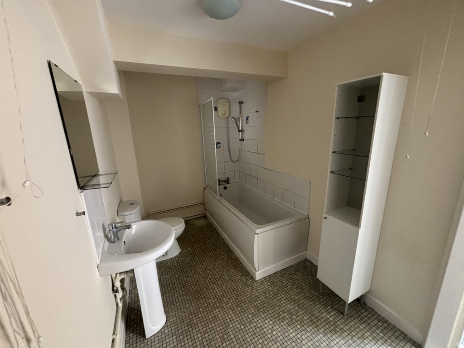 2 bedroom Flat for Letting Back Lane, Heckmondwike