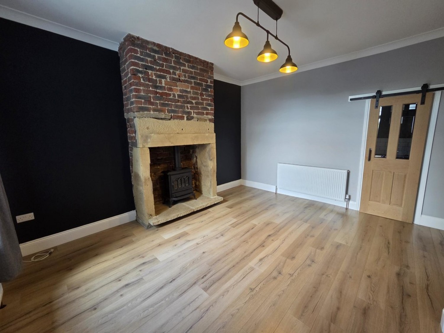 2 bedroom House for Letting Lower Wellhouse