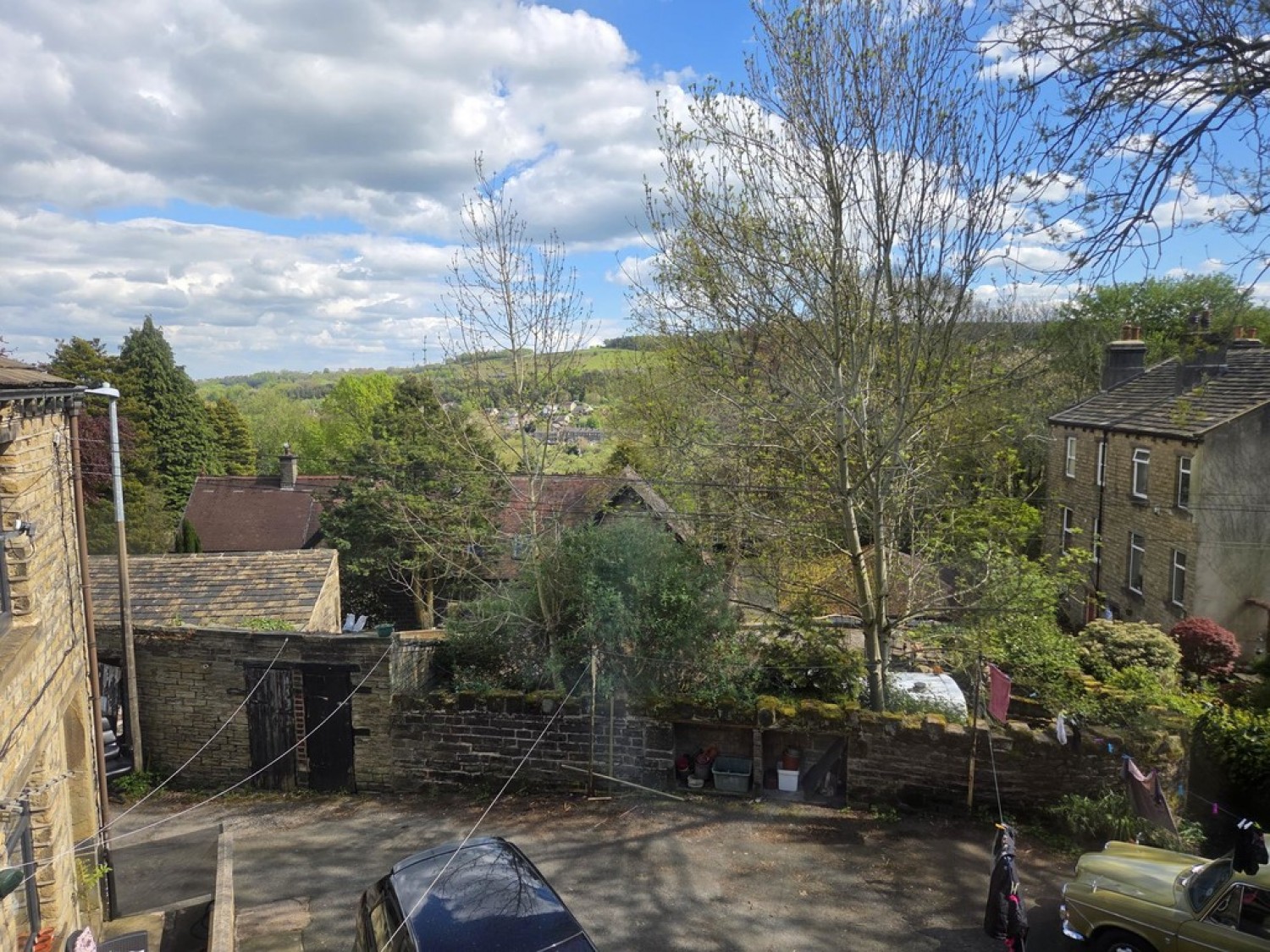 2 bedroom House for Letting Lower Wellhouse