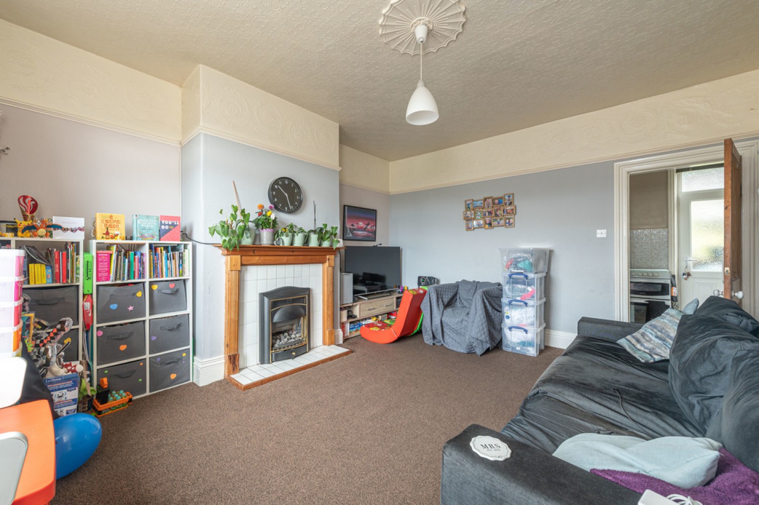 2 bedroom House for Sale Kirkheaton, Huddersfied