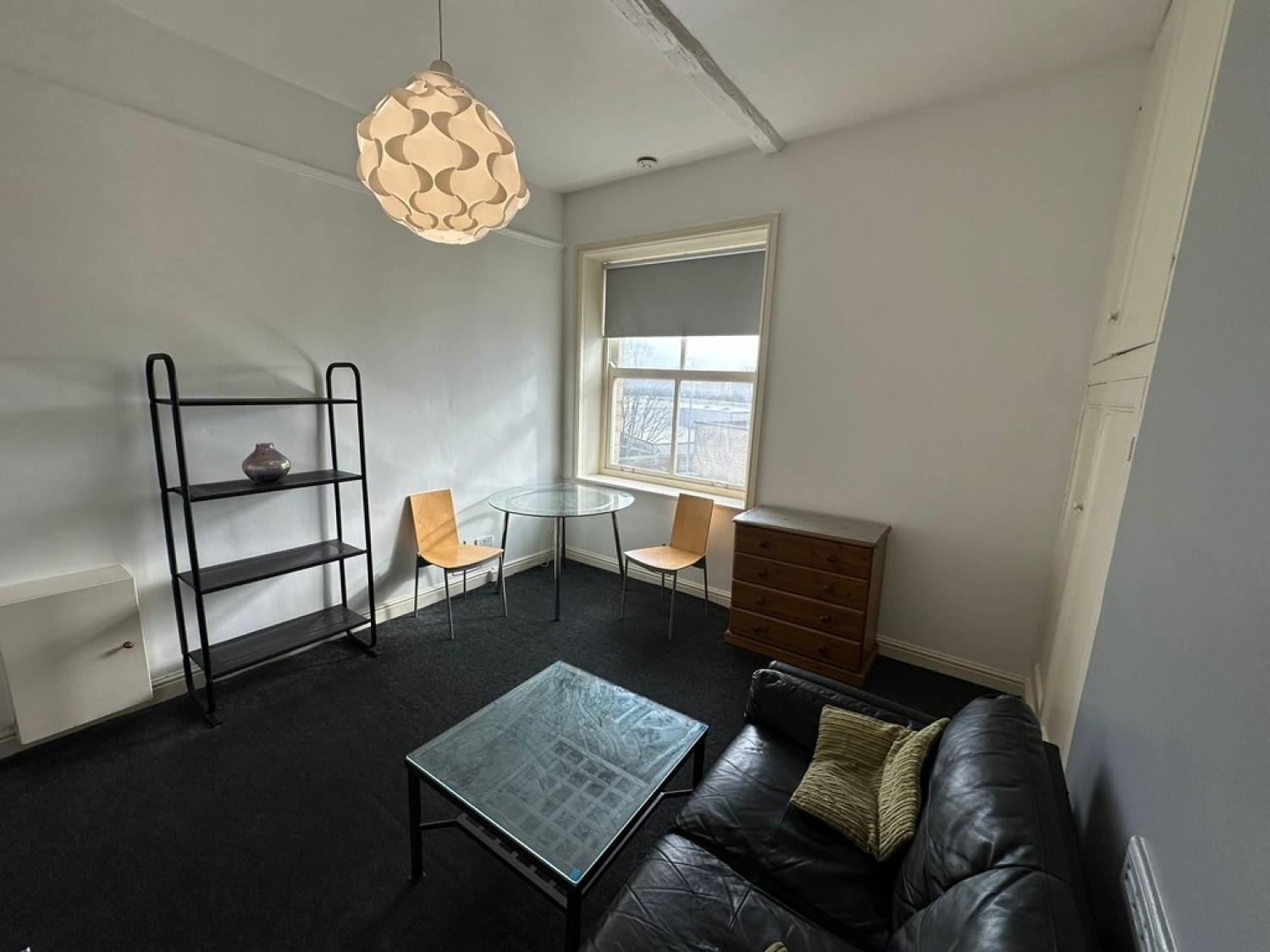 1 bedroom Flat for Letting Clare Hill, Huddersfield